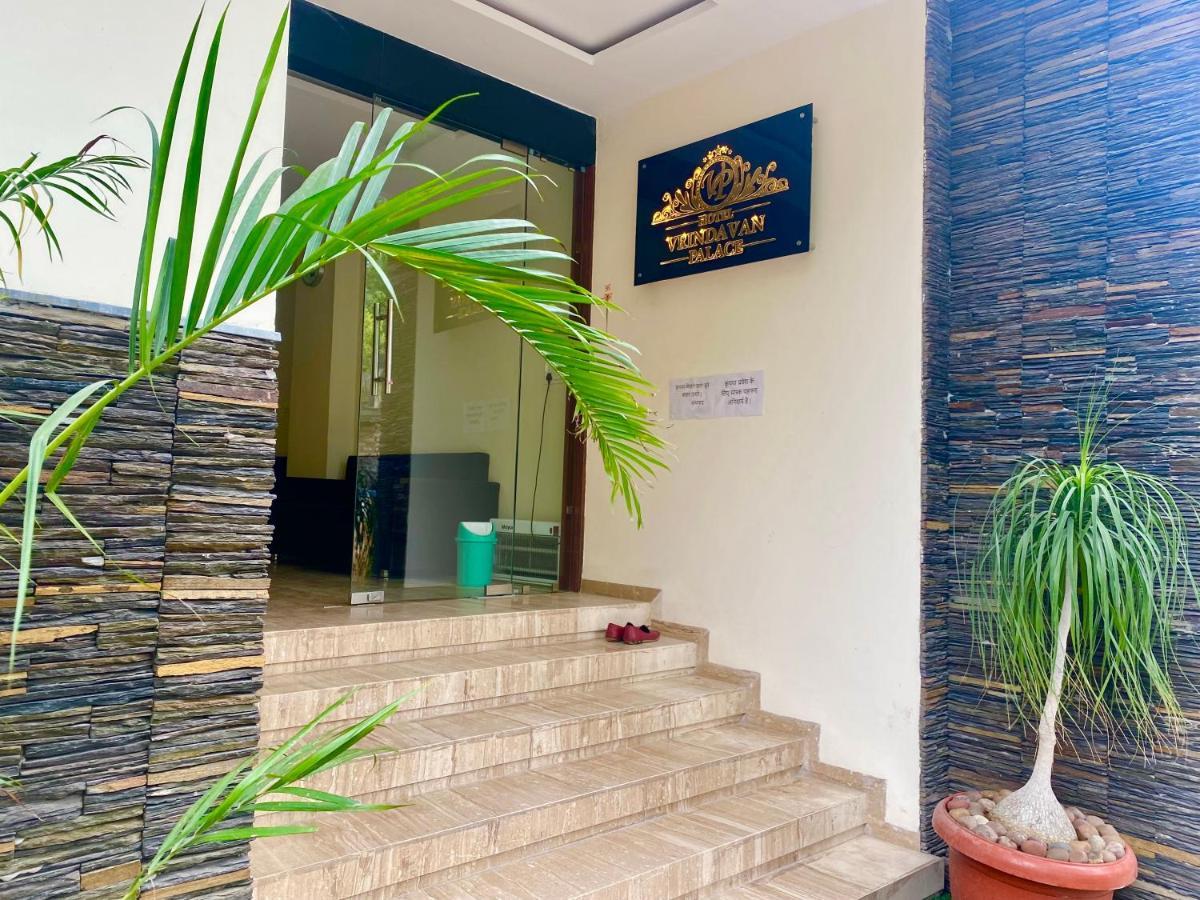 Hotel Vrindavan Palace 印多尔 外观 照片