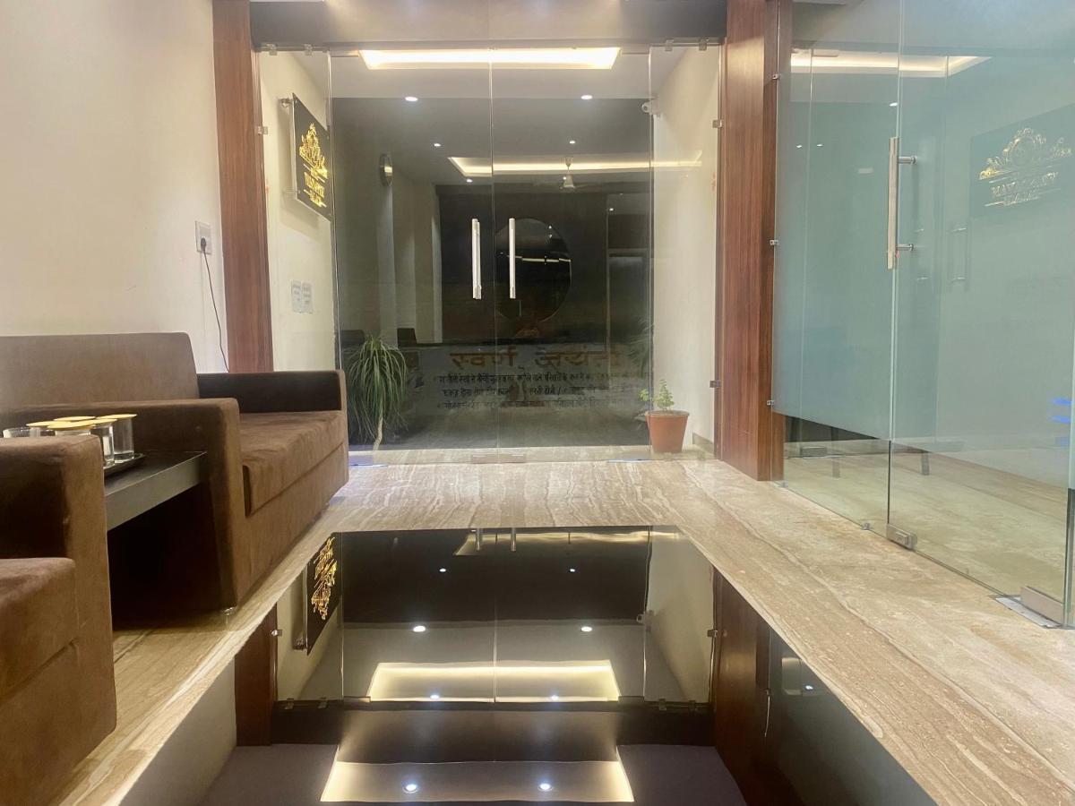Hotel Vrindavan Palace 印多尔 外观 照片