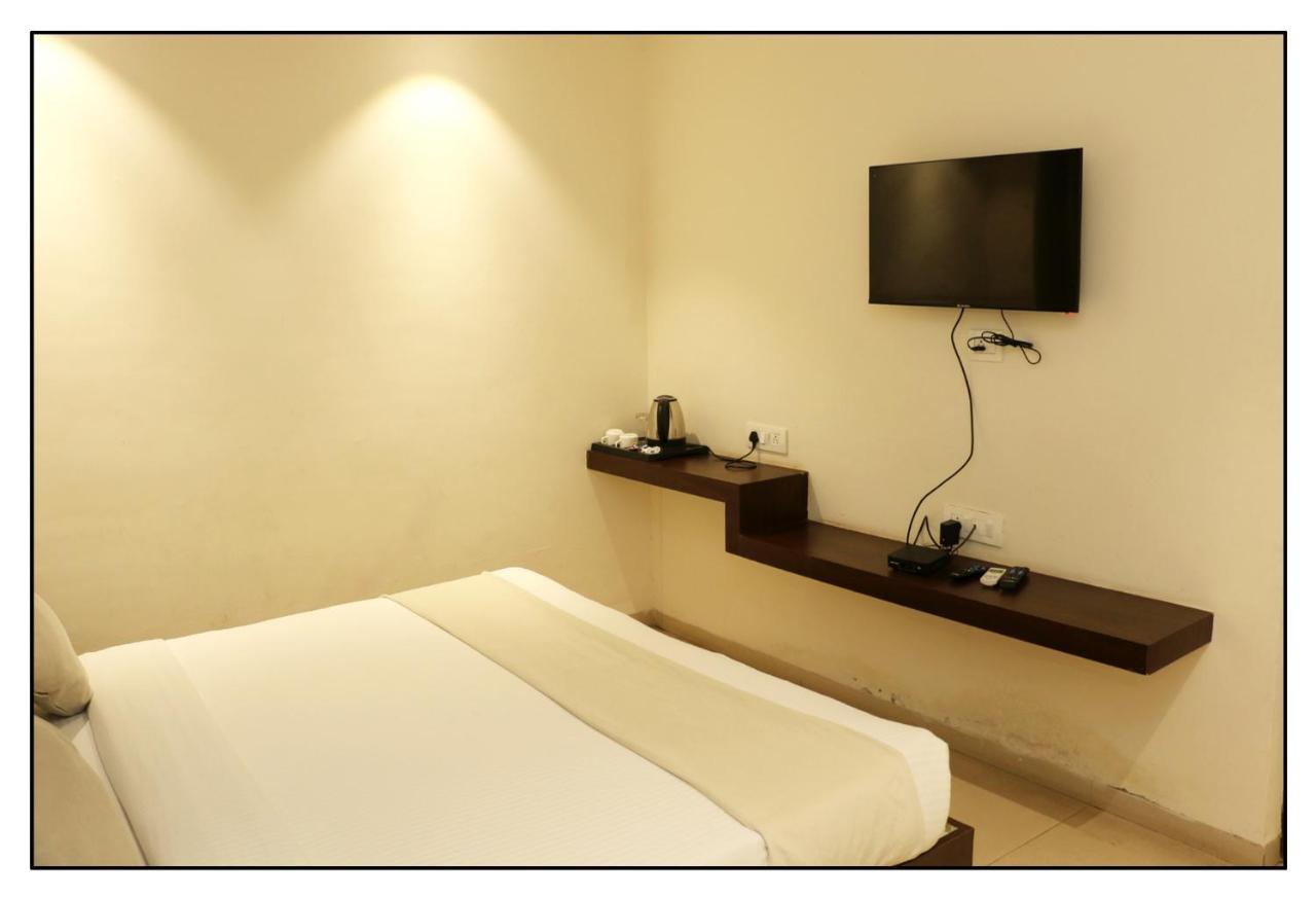 Hotel Vrindavan Palace 印多尔 外观 照片